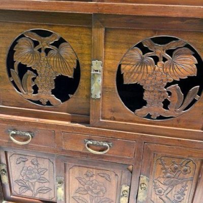 HC-003 — Chinese Crane-Motif Cabinet (view 14)