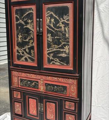 HC-004 — Painted Chinese Cabinet (view 5)