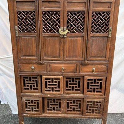 HC-005 — Chinese Lattice Door Cabinet (view 22)