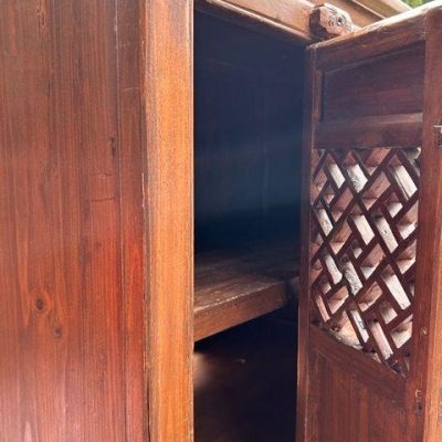 HC-005 — Chinese Lattice Door Cabinet (view 31)