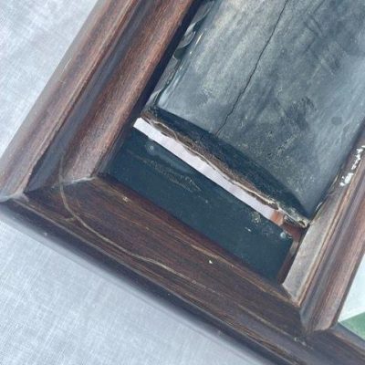 HC-007 — Black-and-Gilt Chinese Decorative Mirror (view 9)