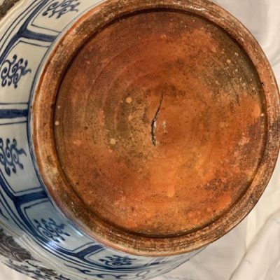 HC-009 — Large Chinese Blue-and-White Covered Porcelain Jar with Guardian-Lion Finial (view 17)