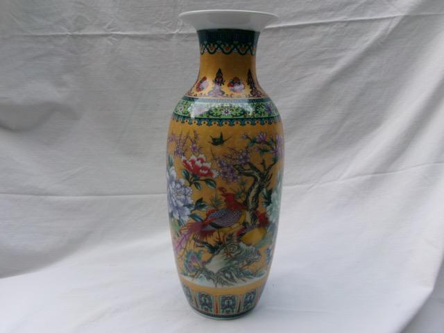 HC-017 — Chinese Famille Rose-Style Yellow-Ground Vase with Birds and Flowers