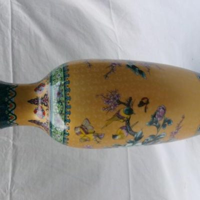 HC-017 — Chinese Famille Rose-Style Yellow-Ground Vase with Birds and Flowers (view 9)