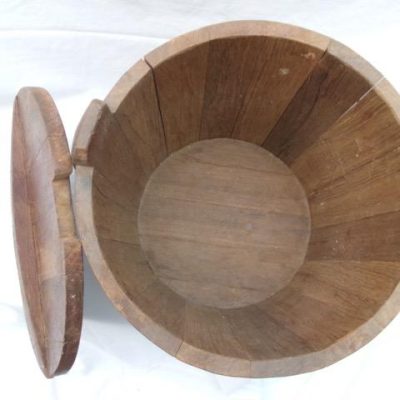 HC-021 — Chinese Wooden Lidded Bucket (view 7)