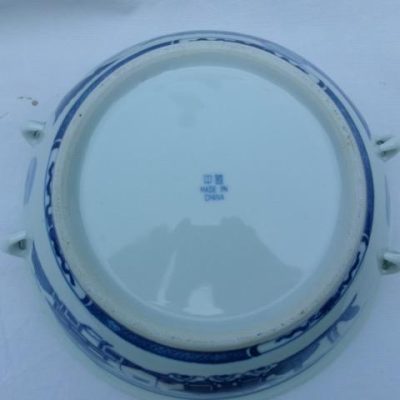 HC-024 — Large Chinese Blue-and-White Covered Porcelain Tureen (view 6)